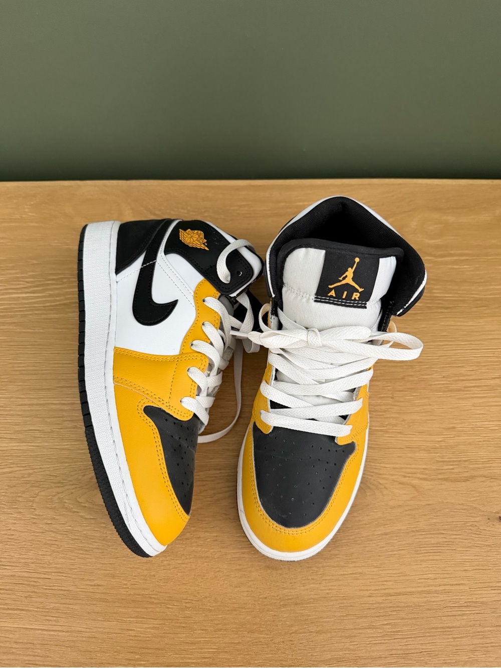 Jordan Kids' High-Top Sneakers in Black, Yellow & White